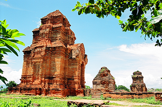 THÁP POSHANU - SỰ TINH TẾ CỦA VĂN HÓA CHĂM