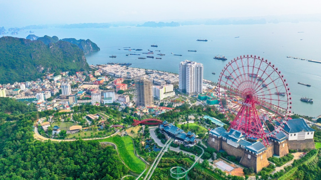  Quảng Ninh cần kết hợp phát triển “rừng vàng” với “biển bạc”