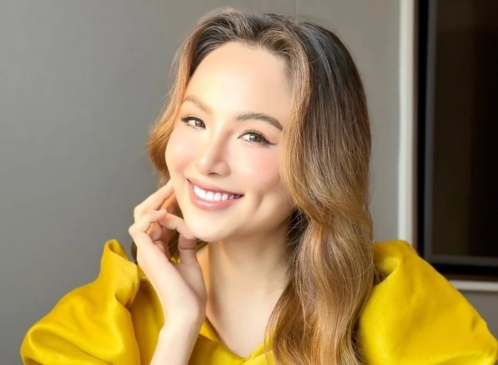  Diễm Hương: 'Sống khổ mà vui còn hơn ngày cầm cục tiền, tối về uống thuốc ngủ'