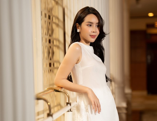 Lưu Hương Giang làm ‘chị đẹp' sau nhiều biến cố gia đình